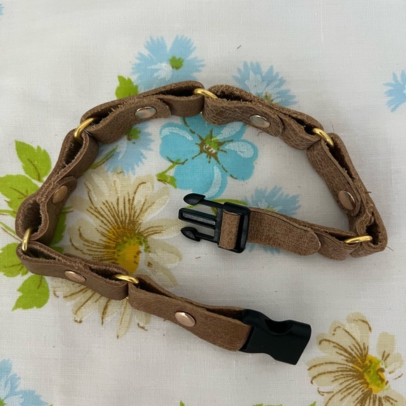 Handmade Genuine Leather Dog Collar - Picture 3 of 5